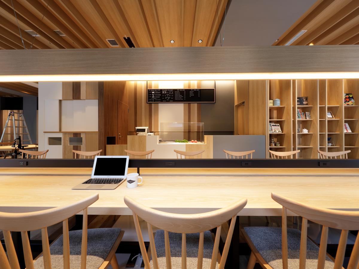 Androoms Sakae Hotel 3*